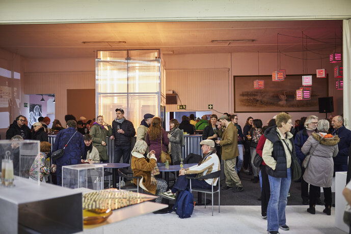 Artini Bar von atovision im Rahmen der art Karlsruhe 2025