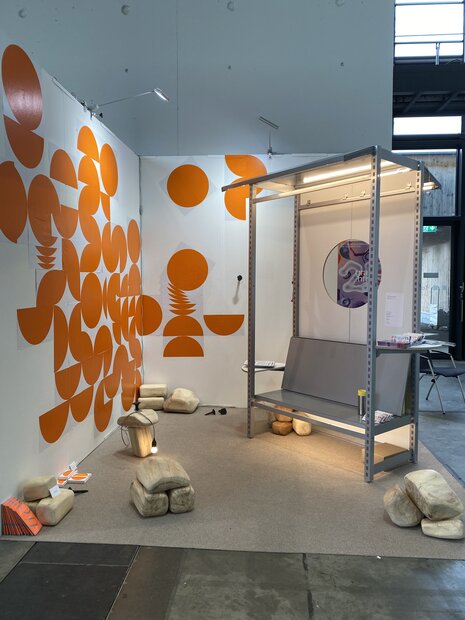 HfG Stand in Halle 3 auf der art Karlsruhe 2024