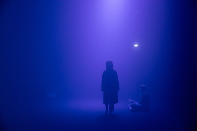 Auszüge aus der perfomativen Arbeit Midnight Zone (2025)