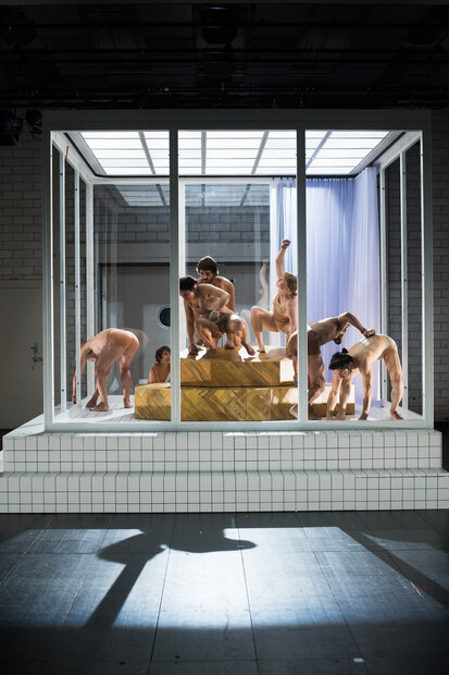 v.l.n.r.: Jean Chaize, Samuel Lopes, Joana Tischkau, Kinan Hmeidan, Else Tunemyr, Mario Lopes, Hayato Yamaguchi