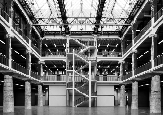 Lichthof 5 der HfG Karlsruhe