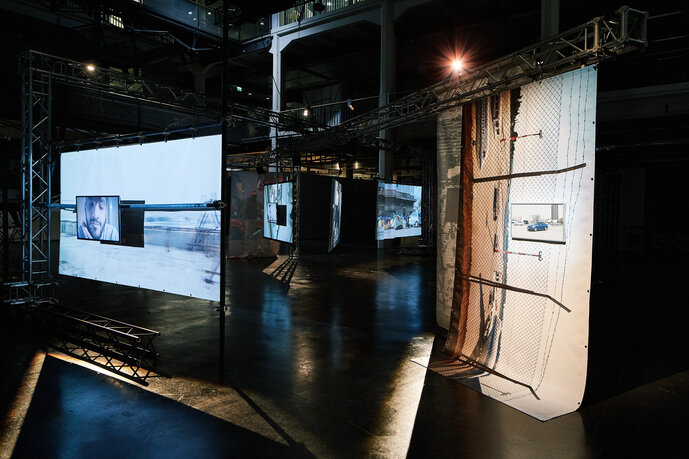 „DEFAULT“, Installationsansicht