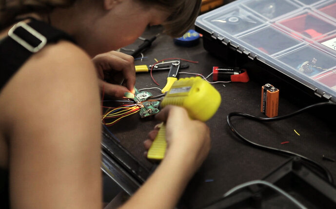 „Dumpster Drum Machine“, Workshop-Impression