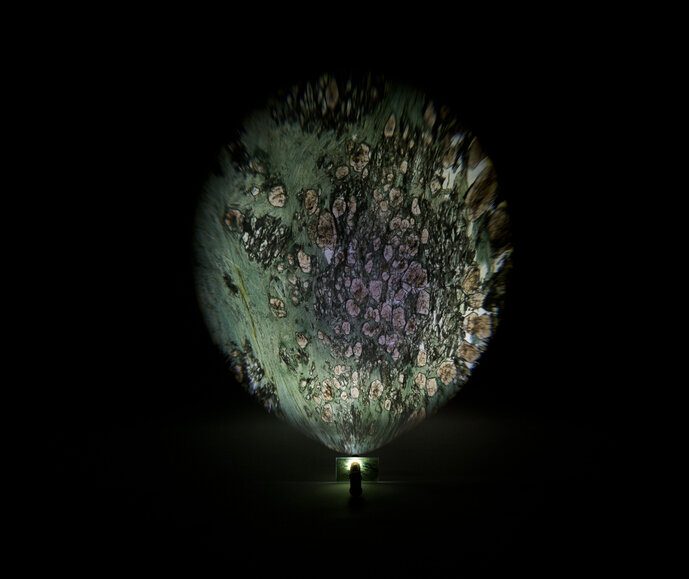 Projektion des „Petroskops“