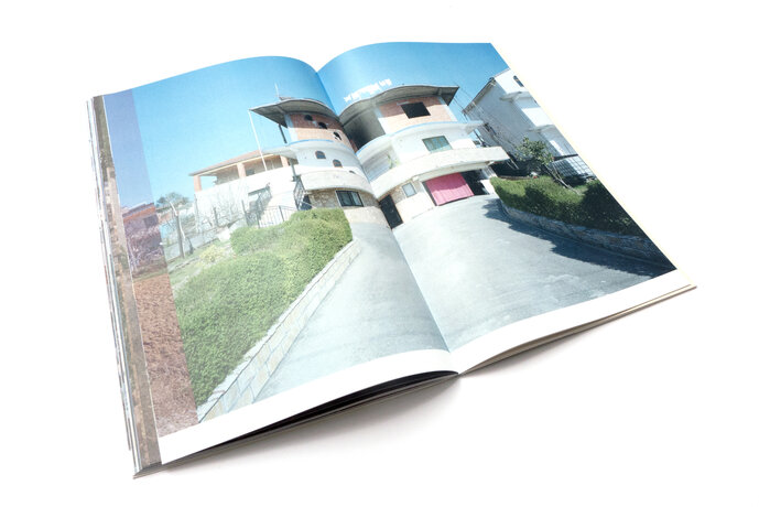 „Responding to Particular Needs at a Precise Moment“, Vordiplom von Jonas von Lenthe, Grafik von Johannes Hucht