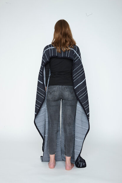 gestrickt, von hinten