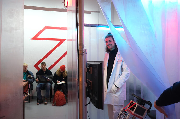 Fotodokumentation: "Testzentrum fuür chronischen Automobilismus”