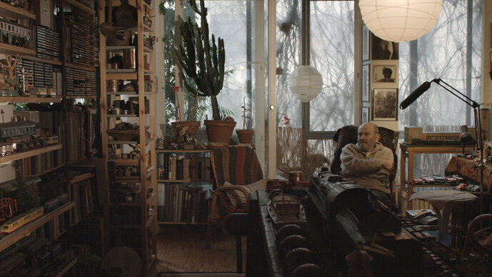 Filmstill aus Marie Falkes Film über Gideon Bachmann, entstanden im Seminar „Der entfesselte Zuschauer“ von Andrej Ujica