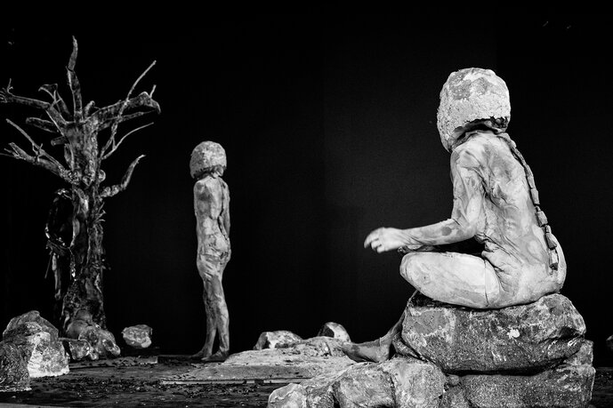 Filmstill aus „Limb“ von Valle Döring, betreut von Prof. Răzvan Rădulescu